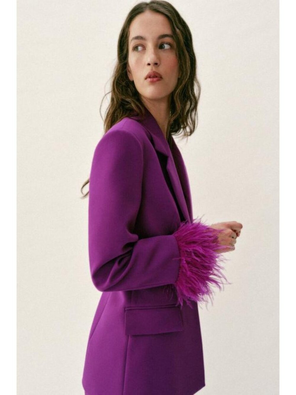 ZARA FEATHER CUFF SHOULDER PAD BLAZER - Picture 3 of 9